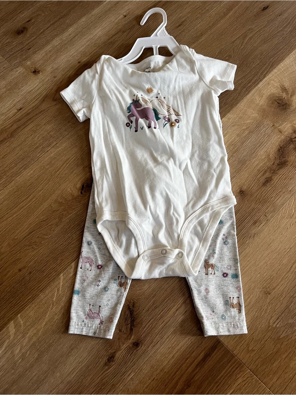 Carter’s Unicorn Matching Set- Hoodie, T Shirt Onesie and Leggings